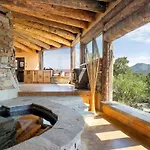 Ridgetop Retreat With 2 Hot Tubs And Views