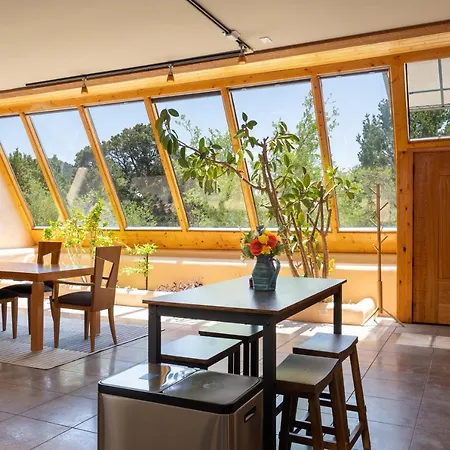 Ridgetop Retreat With 2 Hot Tubs And Views * Santa Fe